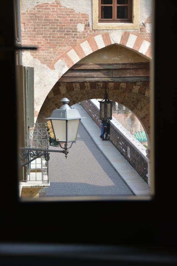 Relais Ponte Pietra Bed & Breakfast Verona Exterior photo